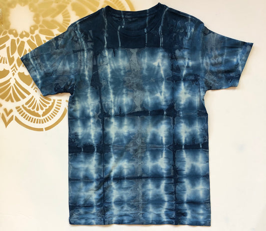 Shibori Tee(Mens L) - Ola Wyola